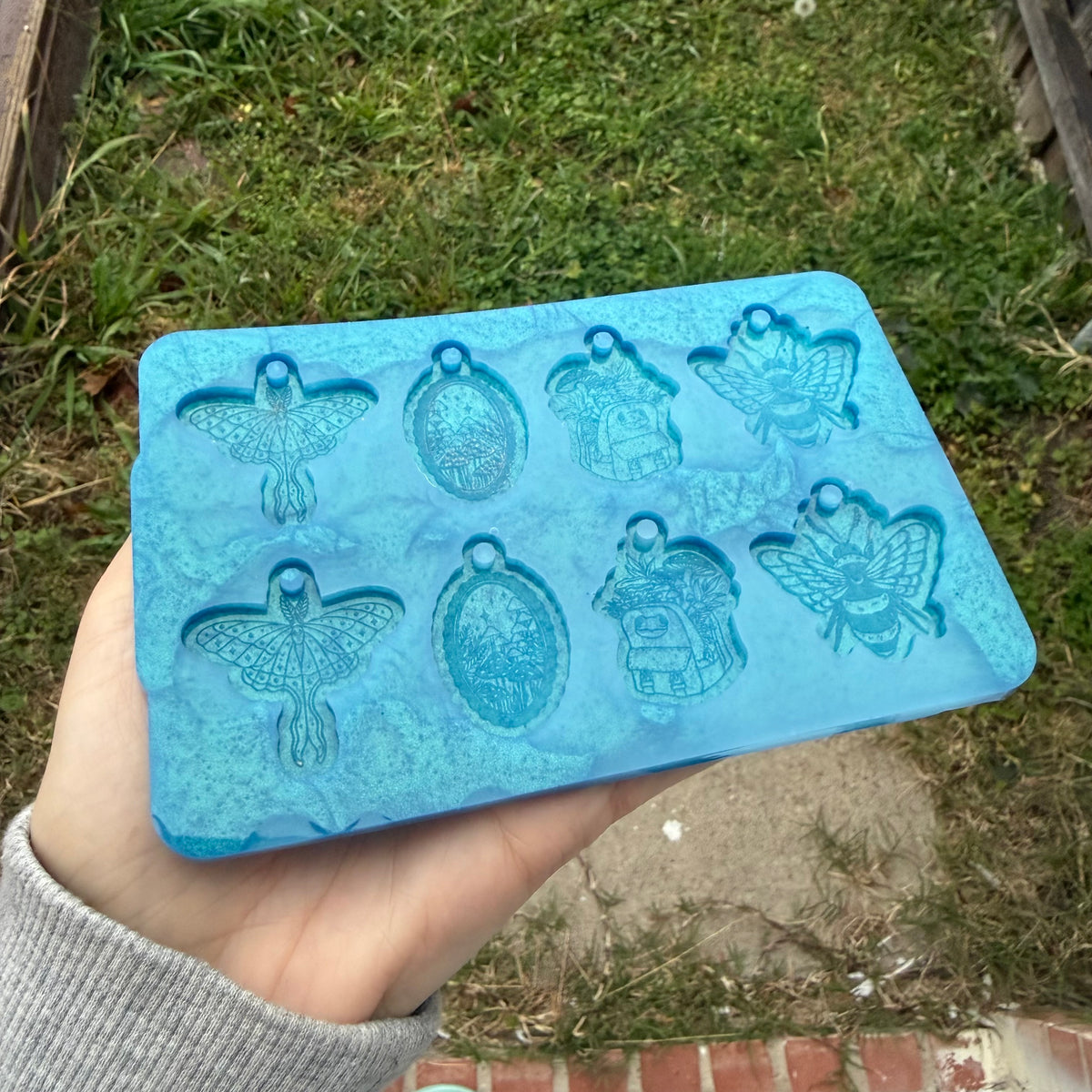 Goblincore Earring Palette Mold