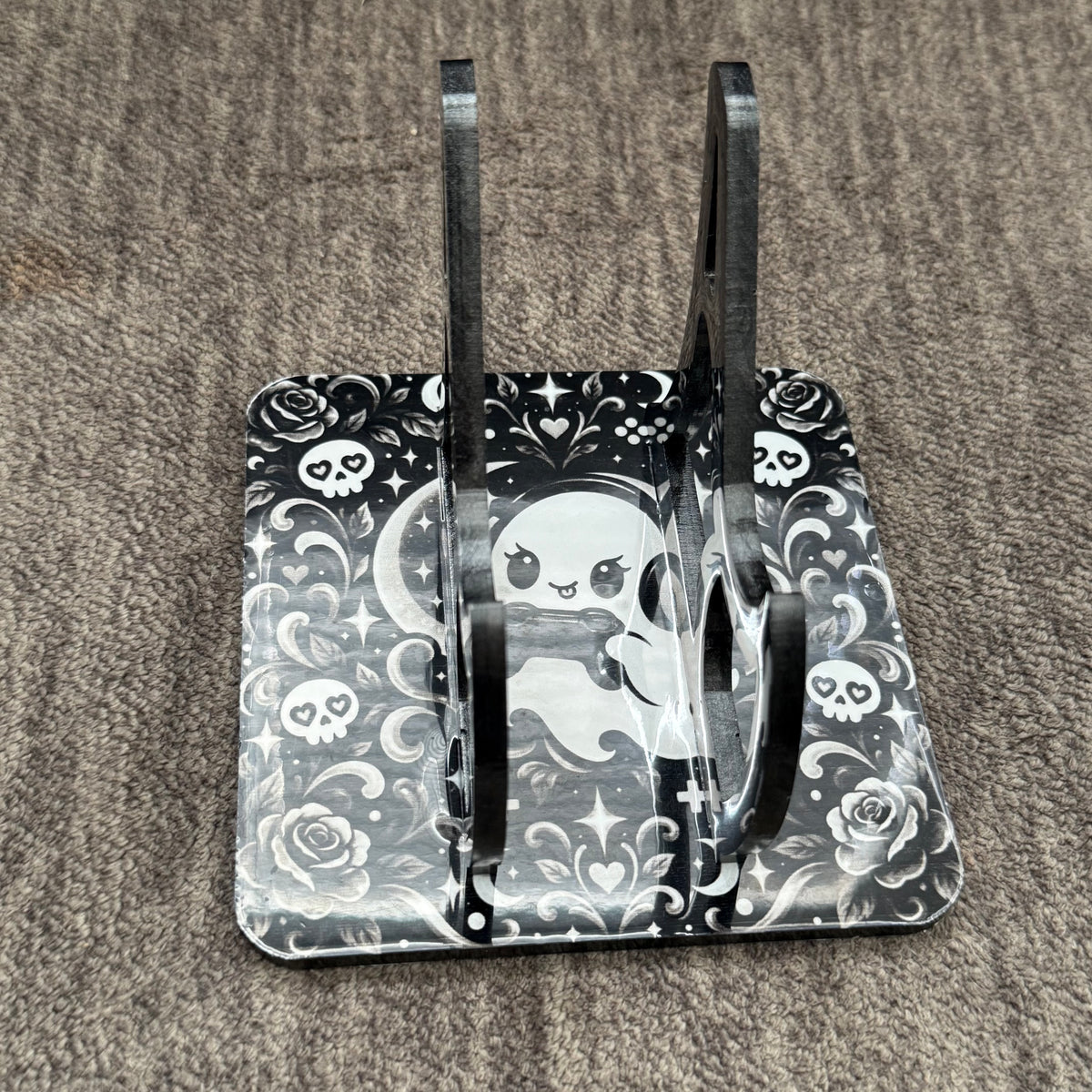 Ghost Resin Game Controller Stand